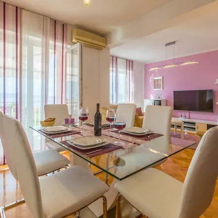 Apartmani Nicol Crikvenica Exteriér fotografie