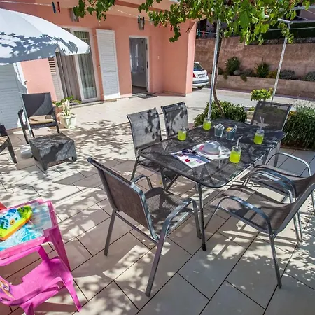 Apartmani Nicol Crikvenica Exteriér fotografie